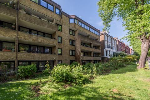 1 bedroom apartment for sale, Belsize Avenue, London, NW3