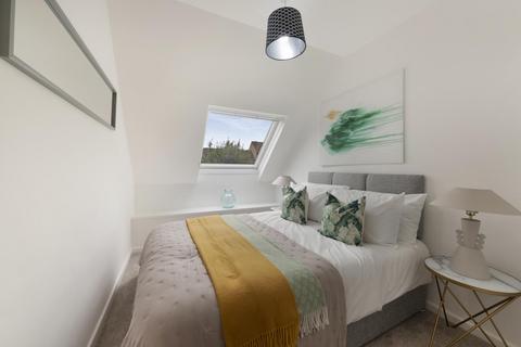 3 Rotterdam Drive, London, E14 3JA