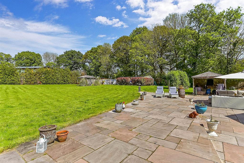 Patio / Decking