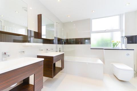 4 bedroom house to rent, Primrose Gardens, London NW3