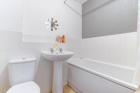 12 Bartley Crescent, Birmingham, B31 1UU