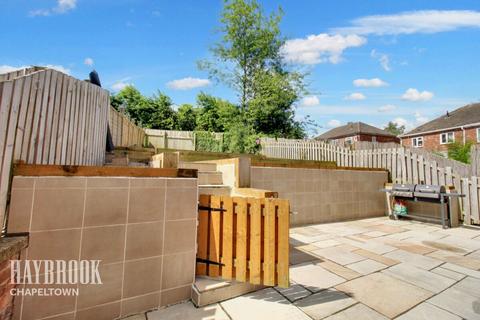 6 Broadway Avenue, Chapeltown, Sheffield, S35 1RW