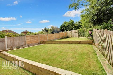 6 Broadway Avenue, Chapeltown, Sheffield, S35 1RW