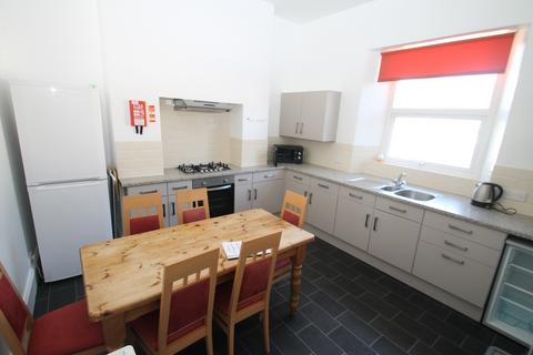 5 bedroom terraced house to rent, Houndiscombe Road, Plymouth PL4