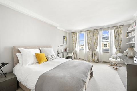 3 bedroom apartment to rent, Redcliffe Gardens, London, SW10