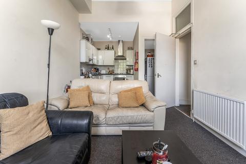 3 bedroom flat for sale, Madeira Street, Edinburgh EH6