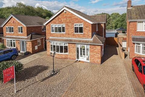 4 bedroom detached house for sale, Achille Road, Grimsby, DN34
