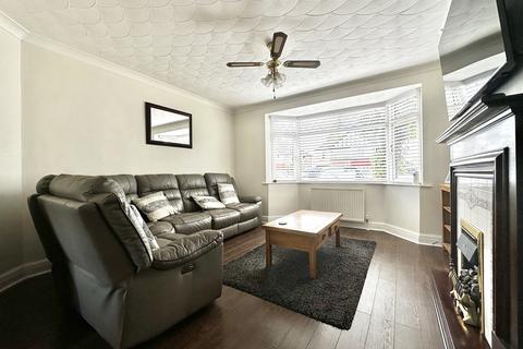 3 bedroom house for sale, Balmoral Road, Watford, WD24