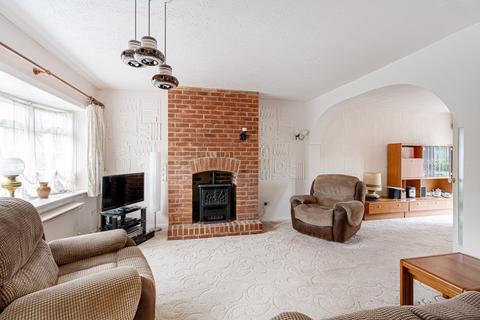 89 Ediva Road, Meopham, Gravesend, DA13 0ND