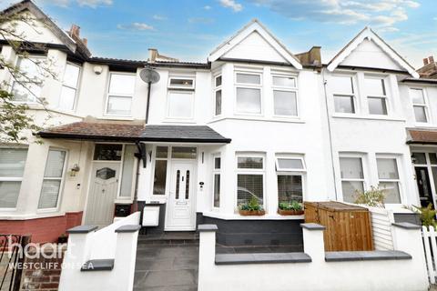 3 bedroom terraced house for sale, Southborough Drive, Westcliff-On-Sea