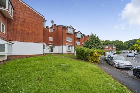 127 Heathdene Drive, Belvedere, DA17 6HY