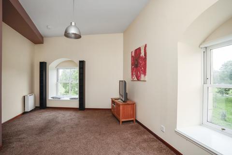 18/12 Johns Place, Edinburgh, EH6 7EN