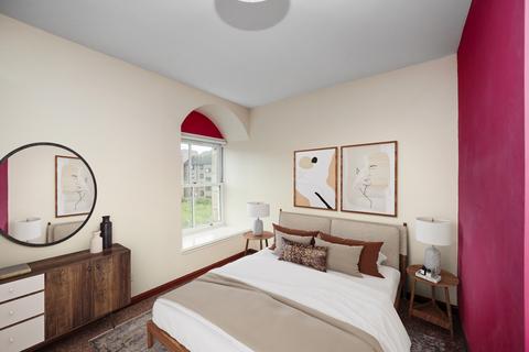 18/12 Johns Place, Edinburgh, EH6 7EN