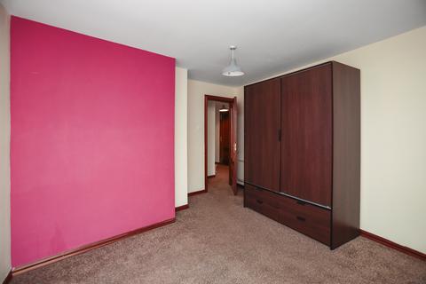 18/12 Johns Place, Edinburgh, EH6 7EN
