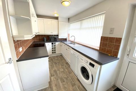 13 Alpine Drive, Royton, Oldham, OL2 5HA