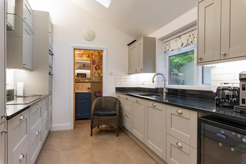 2 bedroom house for sale, Beckenham BR3