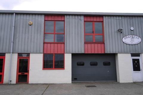 Industrial unit to rent, Elliott Road, Cirencester GL7