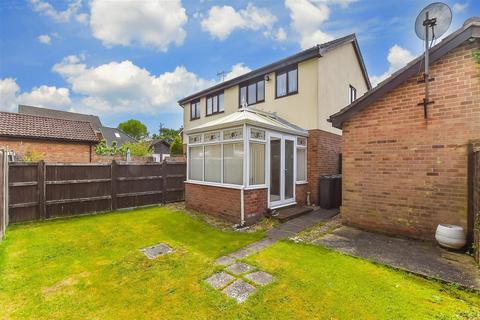 3 bedroom semi-detached house for sale, Shire Close, Waterlooville, Hampshire