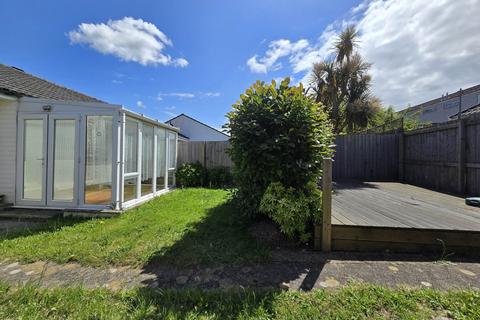 2 bedroom bungalow for sale, South Avenue, Bideford