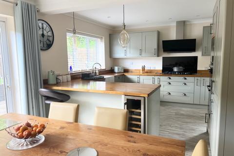3 bedroom detached house for sale, Claypits Lane, Dibden, Southampton, Hampshire, SO45
