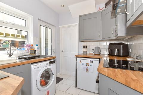 3 bedroom terraced house for sale, Grain Road, Middle Stoke, Rochester, Kent