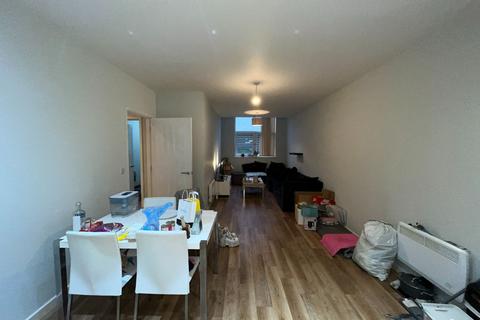 2 bedroom flat to rent, 4 Tate House, 5-7 New York Road, Leeds, West Yorkshire, LS2 7QW, UK