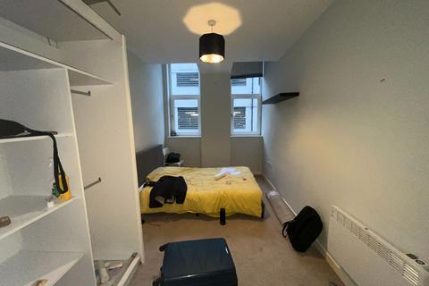 2 bedroom flat to rent, 4 Tate House, 5-7 New York Road, Leeds, West Yorkshire, LS2 7QW, UK