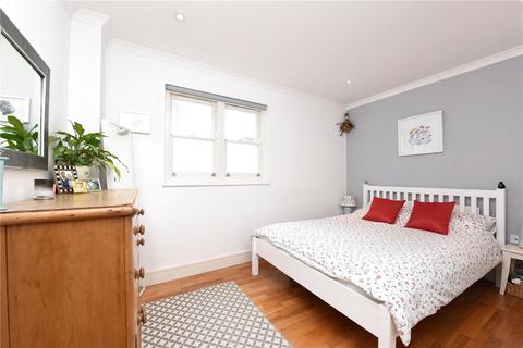 2 bedroom apartment for sale, Streatham, London SW16