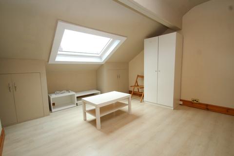 1 bedroom flat to rent, Methley View, Leeds, West Yorkshire, UK, LS7