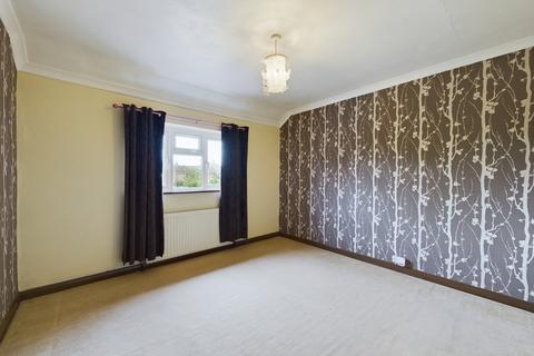 3 bedroom semi-detached house for sale, Blenheim Road, Worcester, Worcestershire, WR2