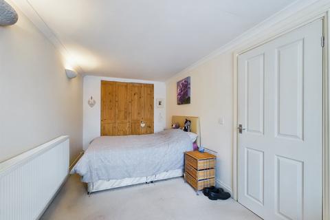 63 Blenheim Road, Worcester, WR2 5NQ