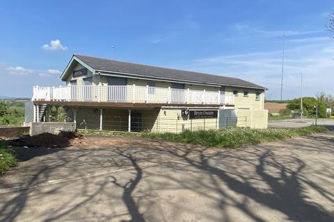 Leisure facility to rent, Bryn Owain, Stalling Down, Bont-Faen, CF71 7DT