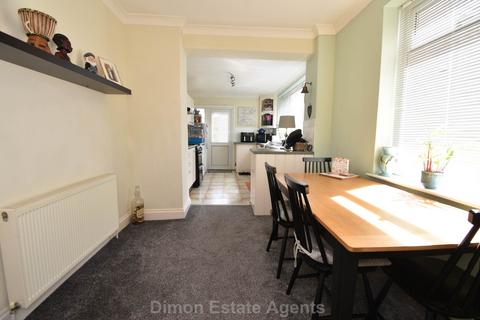 2 bedroom terraced house for sale, Parham Road, Gosport