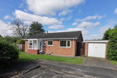 2 bedroom detached bungalow for sale, Rose Hall Gardens, Bungay