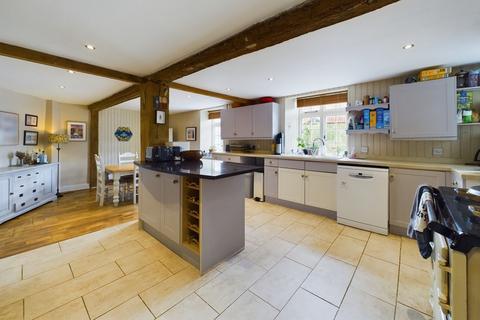 5 bedroom detached house for sale, Croxton