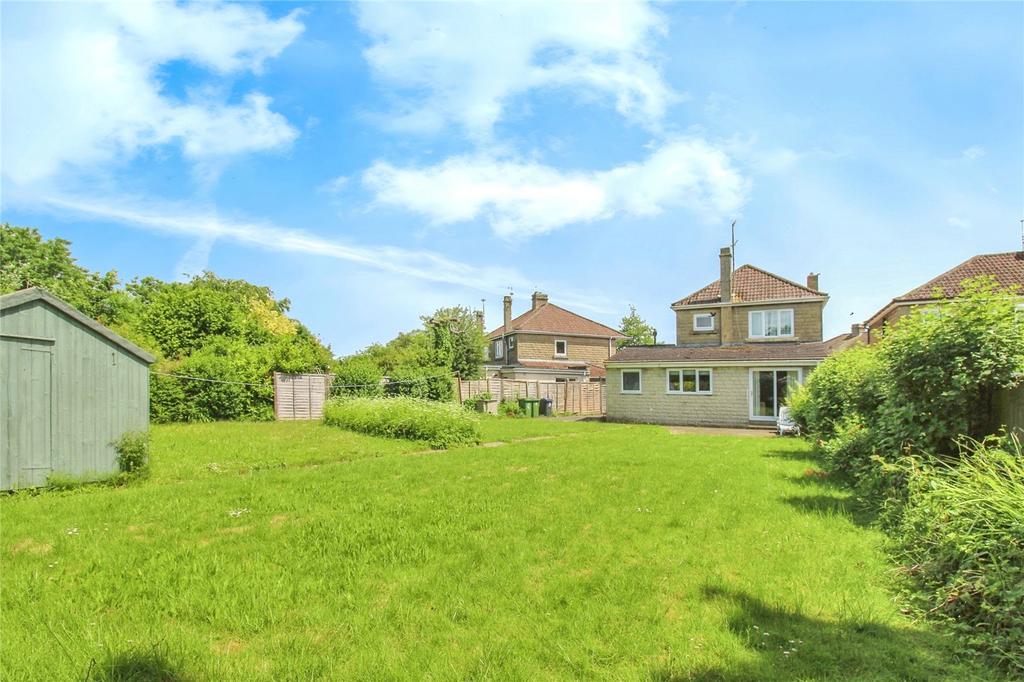 The Croft, Trowbridge 3 bed detached house for sale £365,000