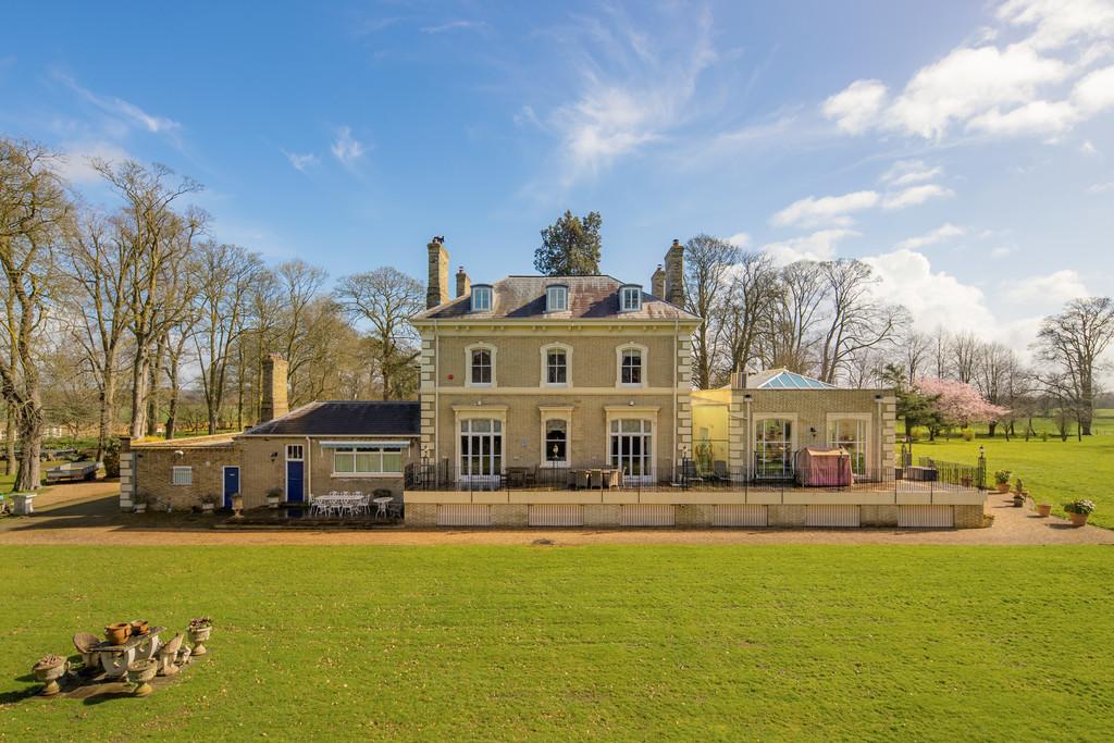Langley Lodge HR 013