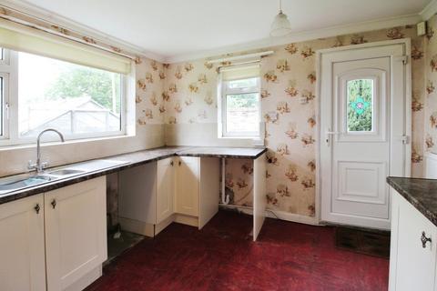 4 bedroom detached bungalow for sale, High Street, Marton