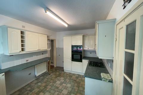 4a Ash Grove, Burntwood, WS7 4TG