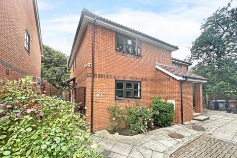 1 bedroom ground floor maisonette for sale, Yewtree Close, Harrow HA2