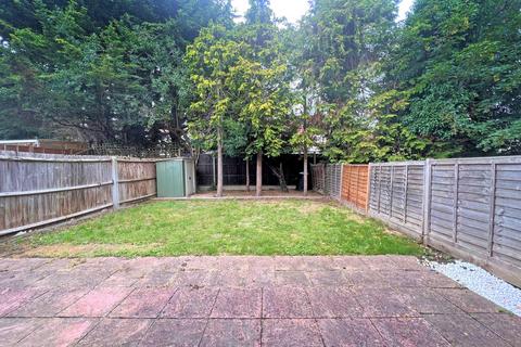 1 bedroom ground floor maisonette for sale, Yewtree Close, Harrow HA2