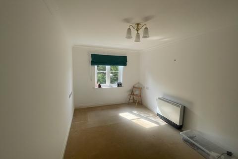 14, Armada Court Parkfield Road, Topsham, Exeter, EX3 0EW