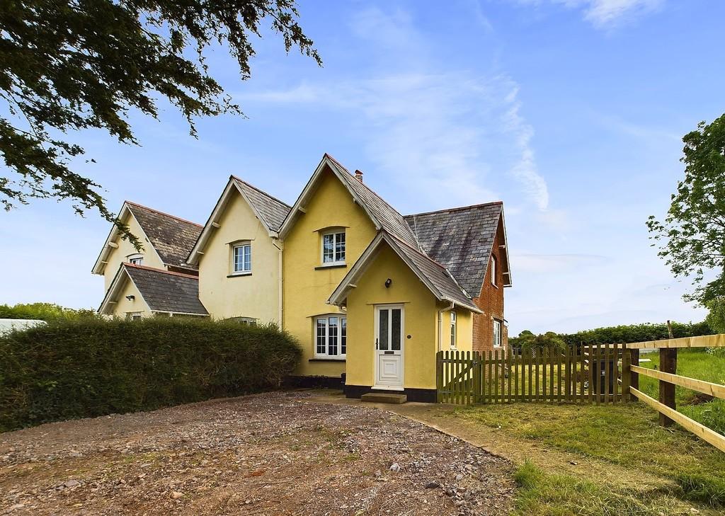 Treasbeare Cottages, Clyst Honiton 3 bed cottage for sale £325,000