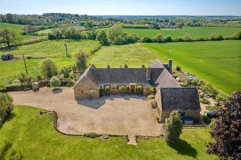 4 bedroom equestrian property for sale, Chacombe, Banbury, Oxfordshire, OX17