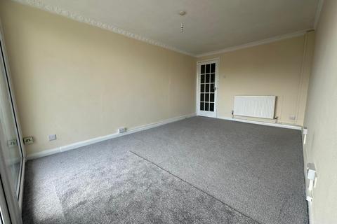 1 bedroom flat to rent, Bishopsfield Road  Fareham  UNFURNISHED