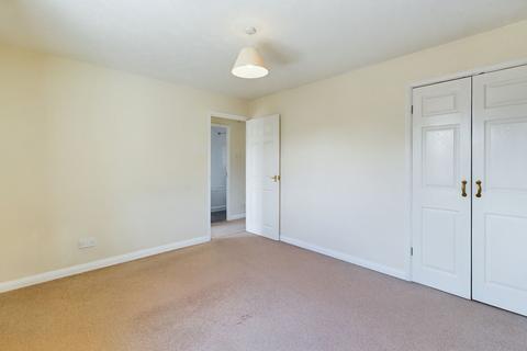 3 Cooper Close, Towcester, NN12 7AN