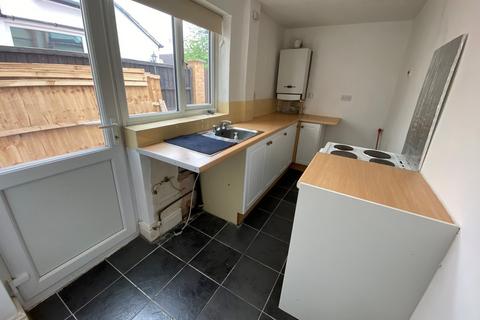 2 bedroom terraced house to rent, Margaret Street, Coalville LE67