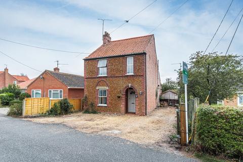 3 bedroom detached house for sale, Pansey Drive, Dersingham, PE31