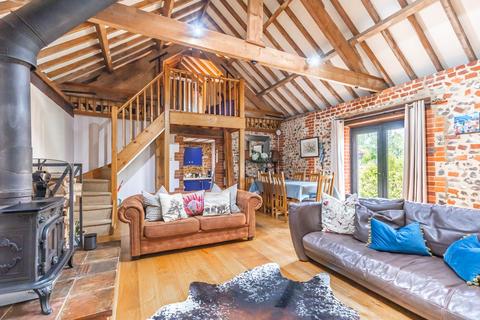 2 bedroom barn conversion for sale, Weybourne