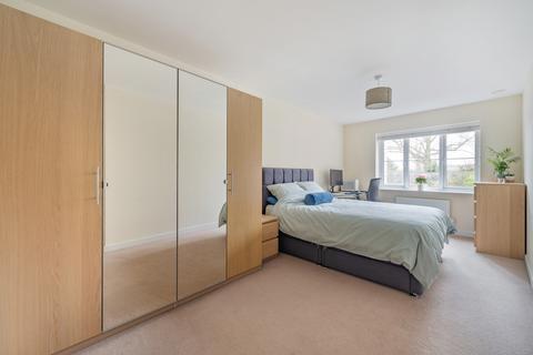 2 bedroom apartment for sale, Harrison Court Eden Road, Sevenoaks TN14
